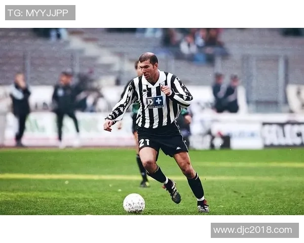 足球历史第一人是谁 盘点传奇球星的荣耀与成就